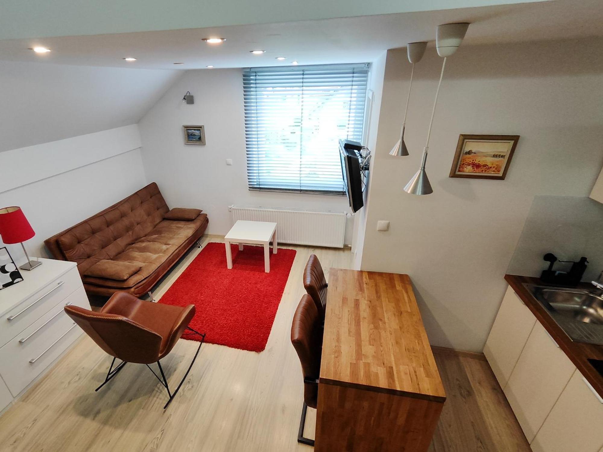 Petra Garden Apartment เบลด ภายนอก รูปภาพ