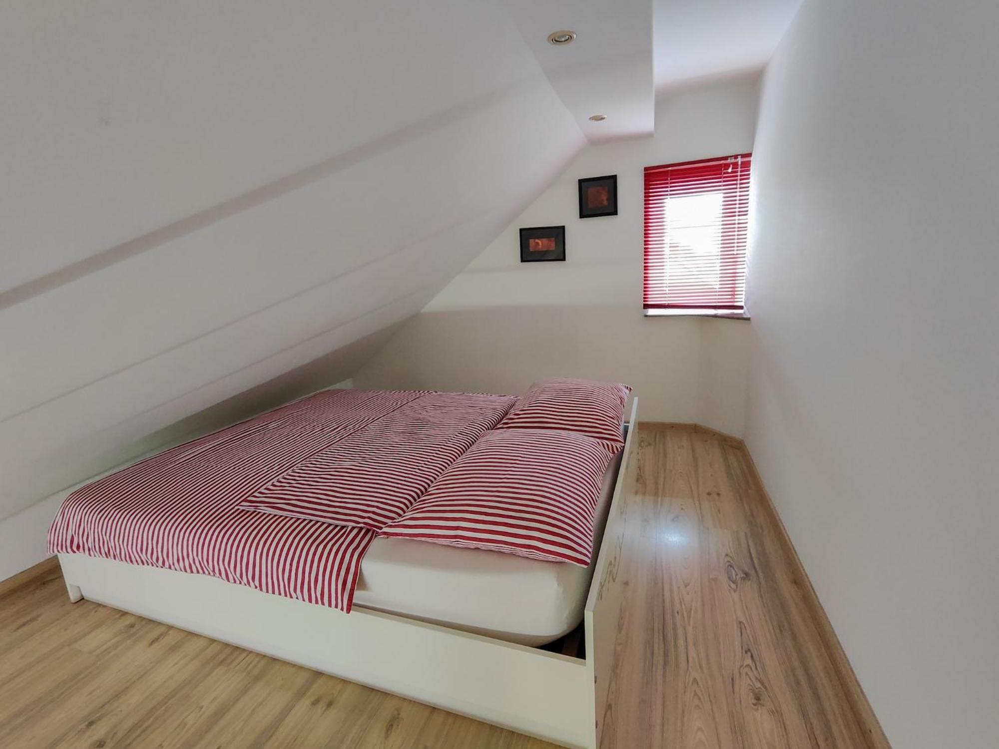 Petra Garden Apartment เบลด ภายนอก รูปภาพ